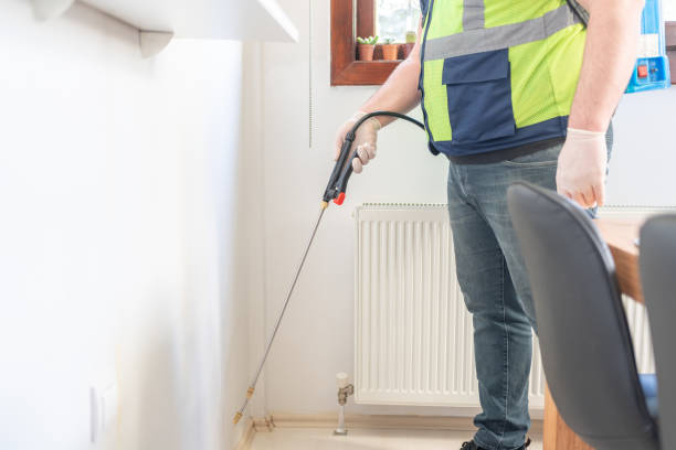 Best Wildlife Control Services  in Oak Ridge, FL
